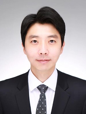 반재필 프로필 사진